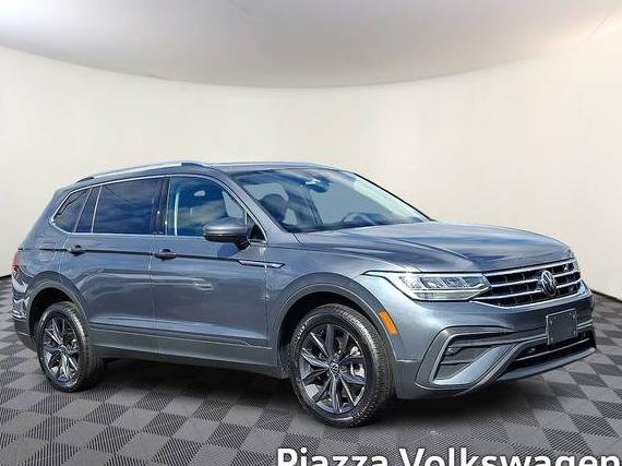 VOLKSWAGEN TIGUAN 4MOTION 2022 3VV2B7AX5NM026574 image
